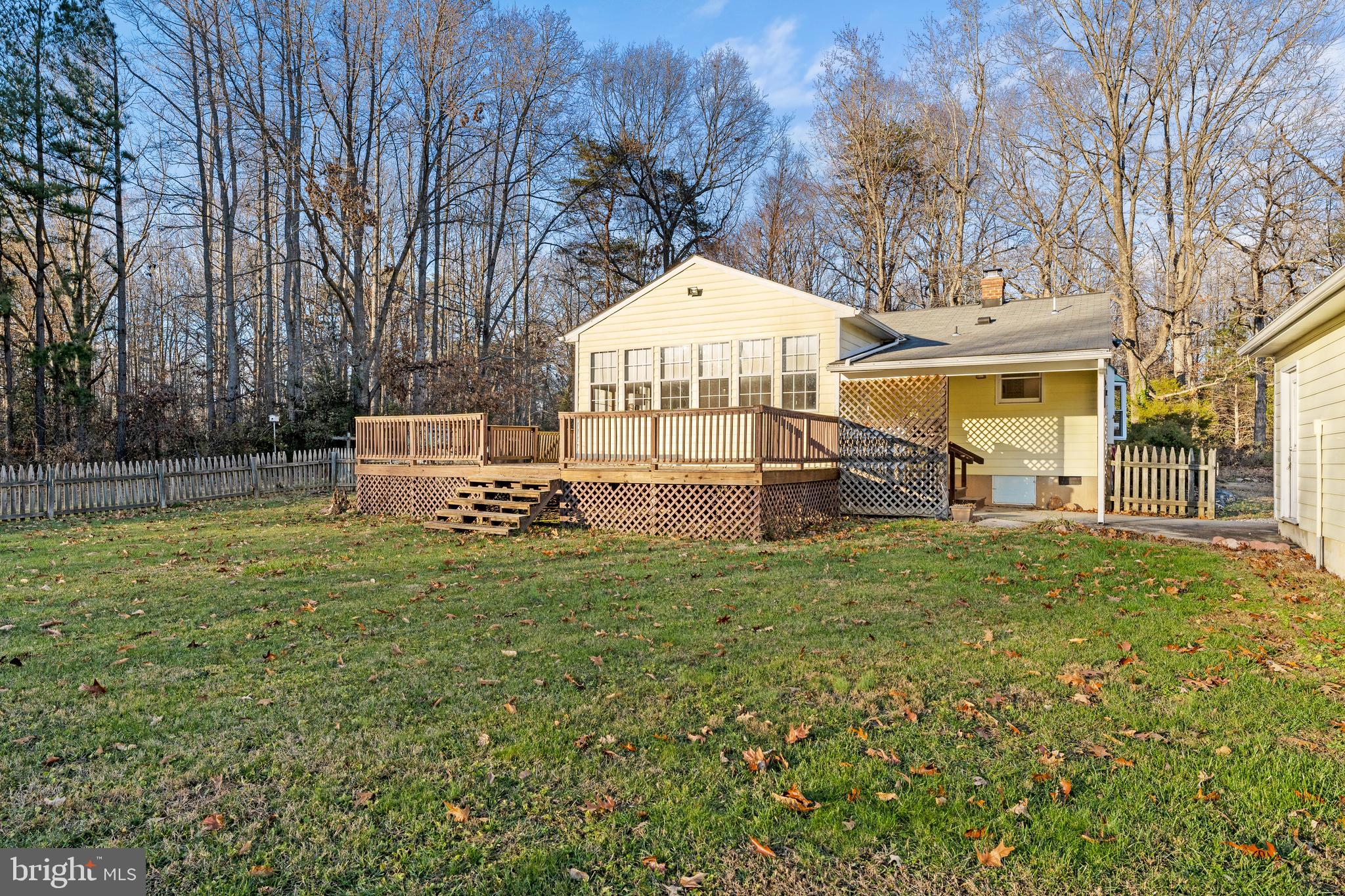 8800 Old Mill Ln