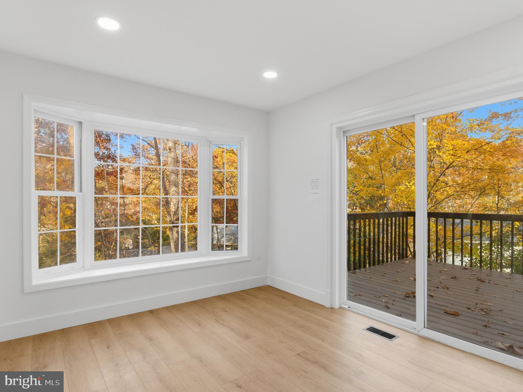 208 WILSON COVE
