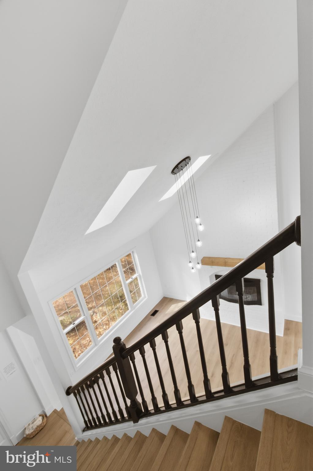 208 WILSON COVE