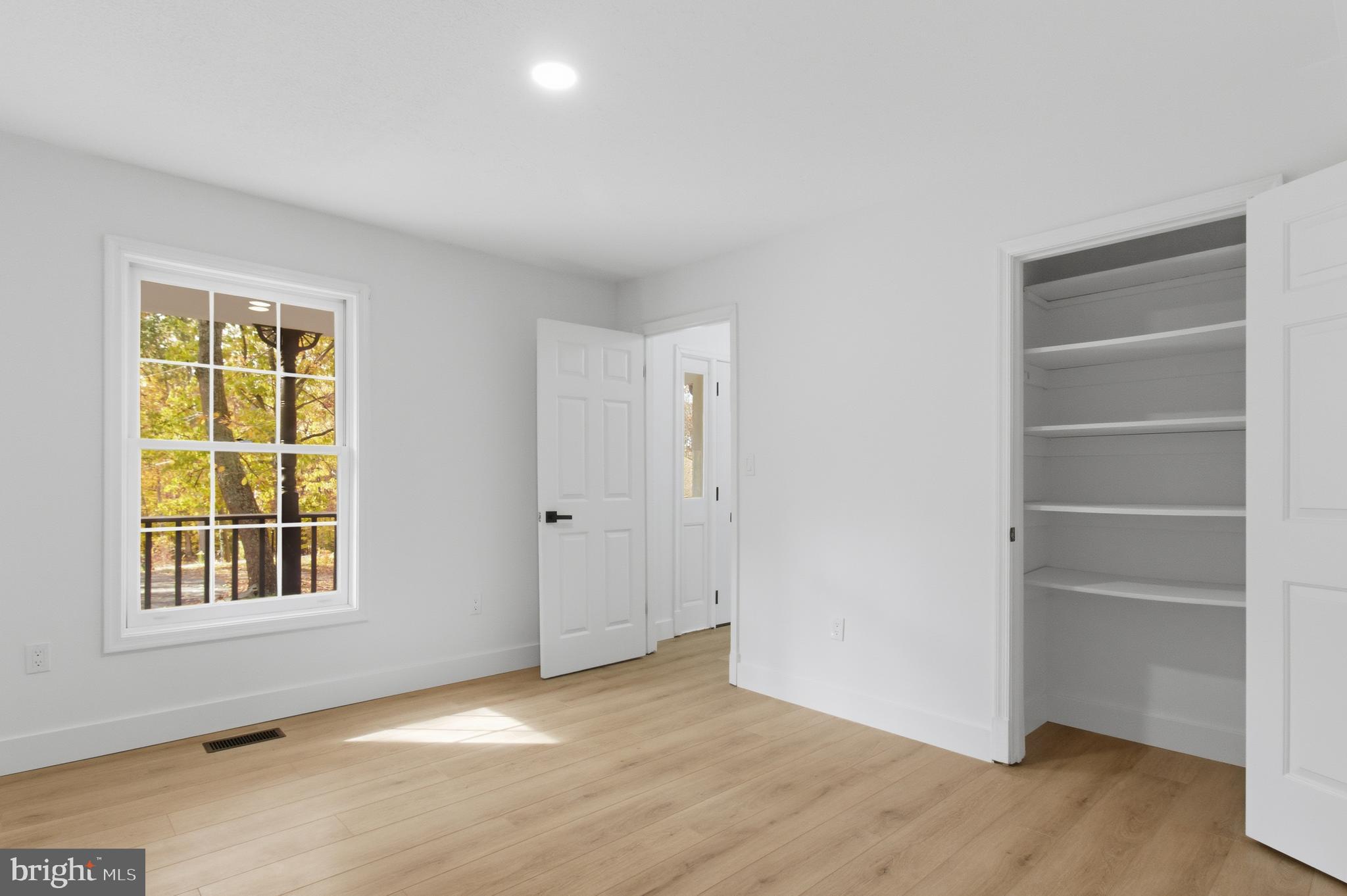 208 WILSON COVE