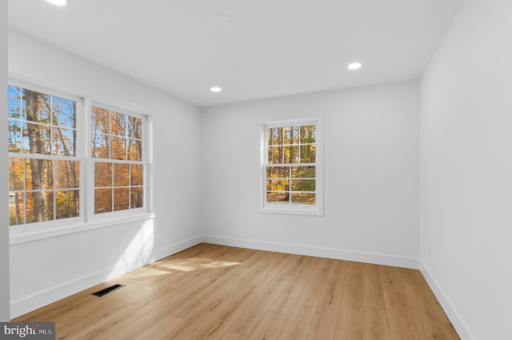 208 WILSON COVE