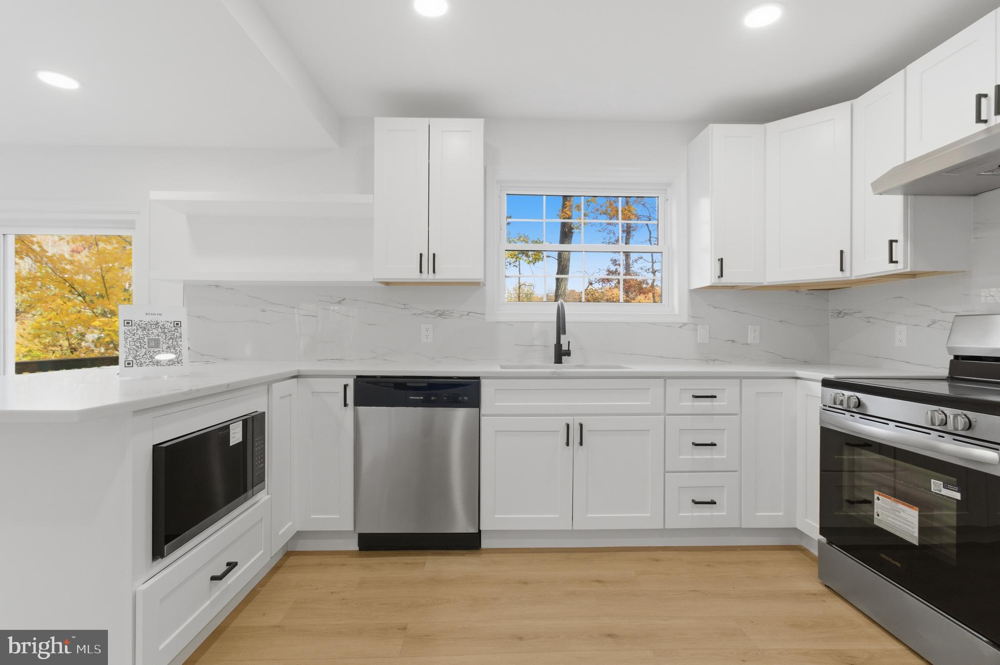 208 WILSON COVE