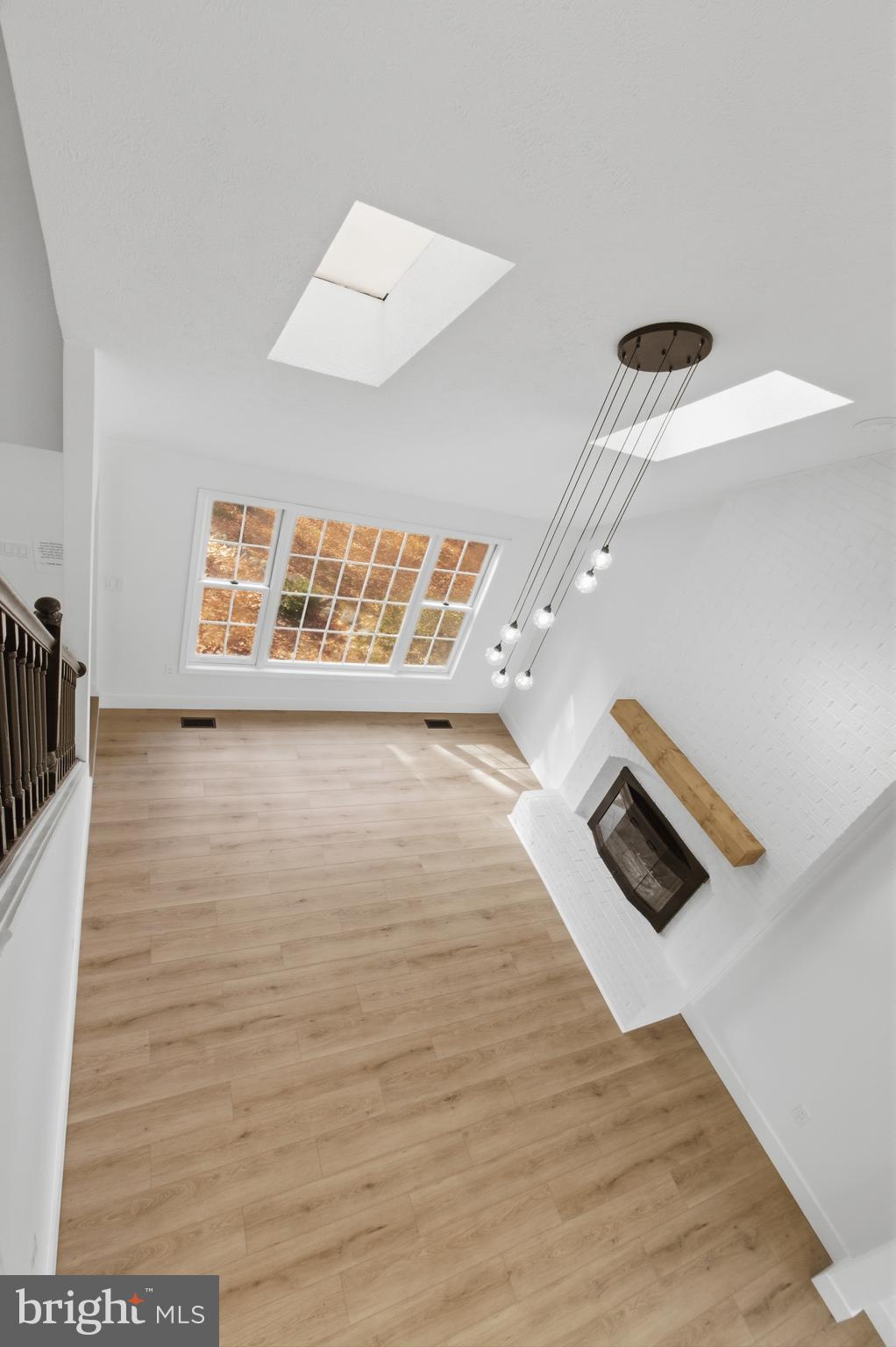 208 WILSON COVE
