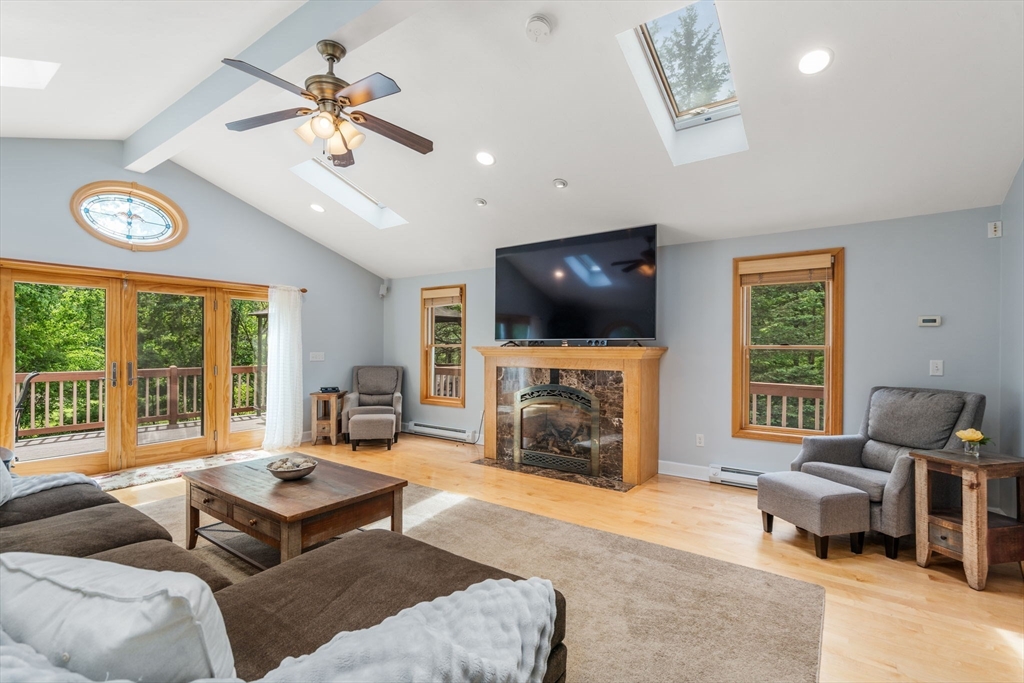 63 Kimball Rd
