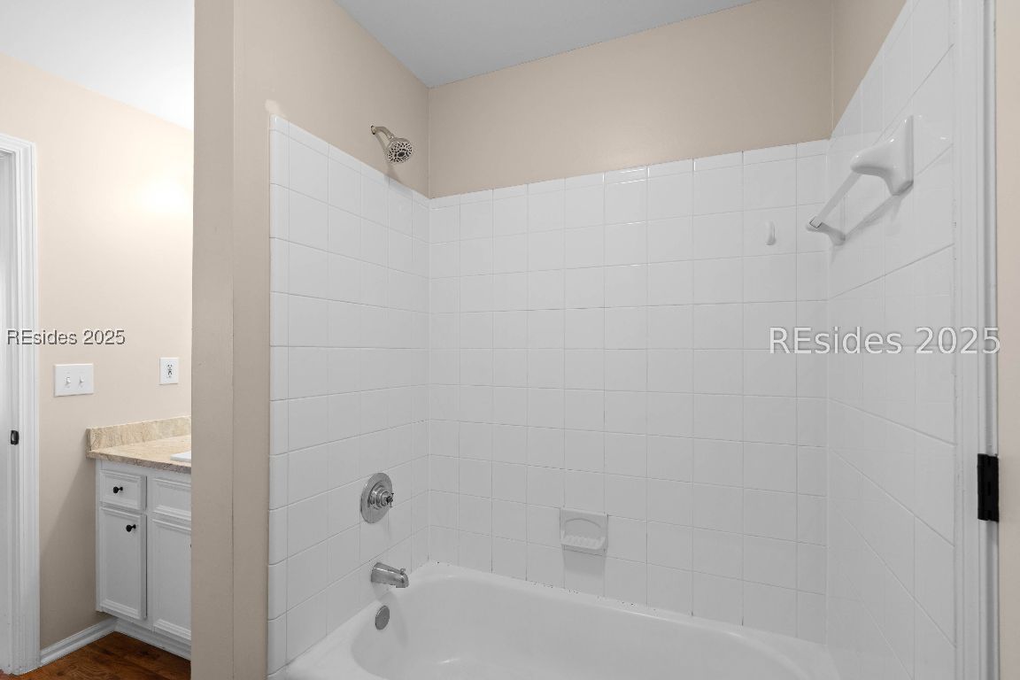 50 Pebble Beach Cove Unit: L113