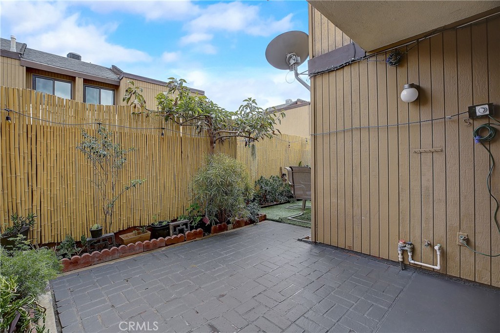 1381 S Walnut Street 2605