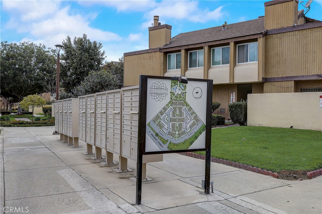 1381 S Walnut Street 2605