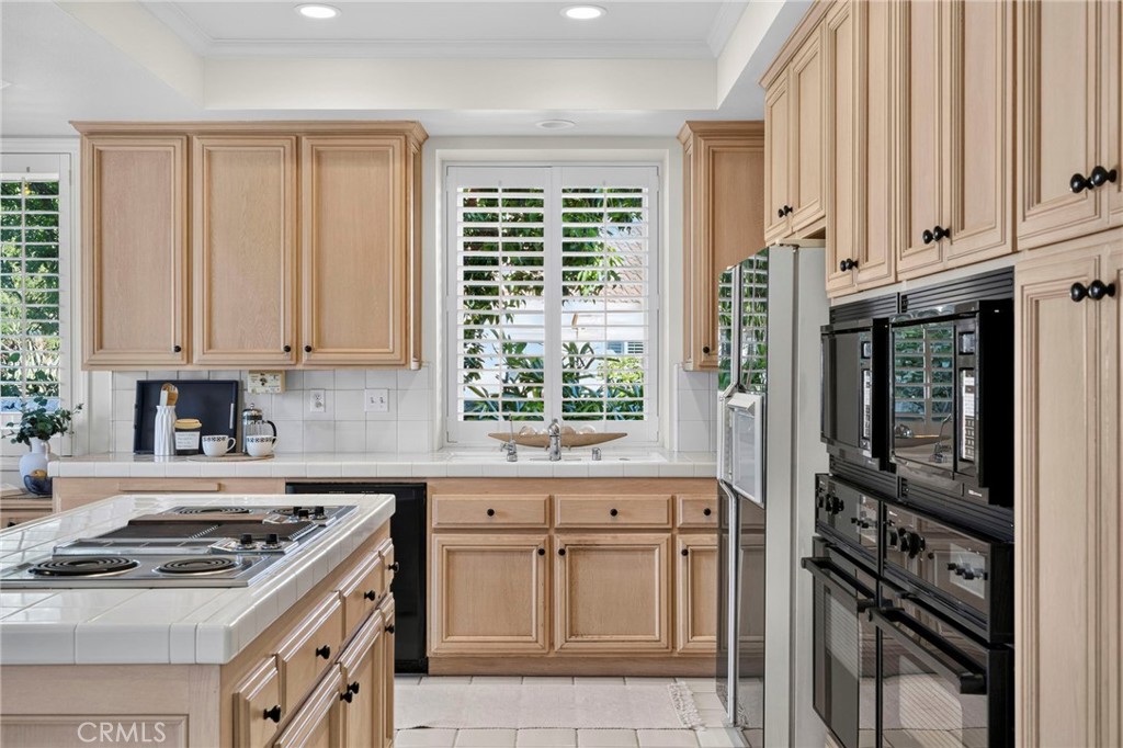 6141 Eaglecrest
