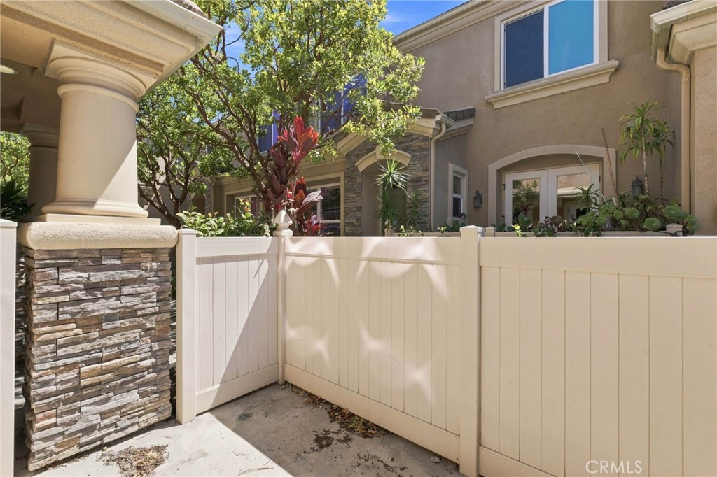 7244 Lisamarie Court