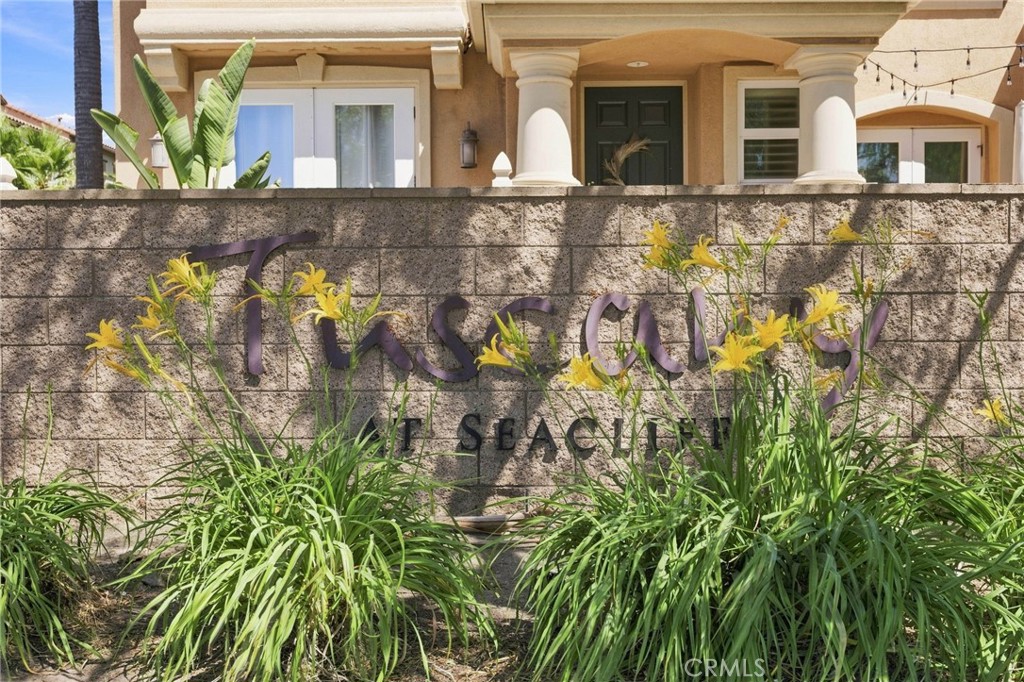 7244 Lisamarie Court