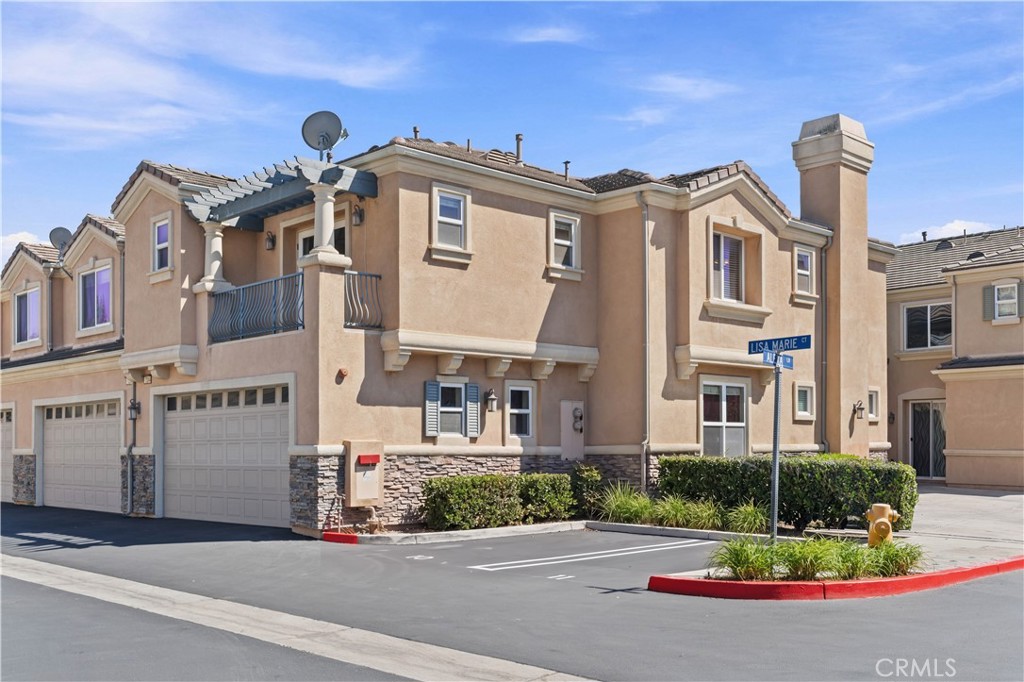 7244 Lisamarie Court