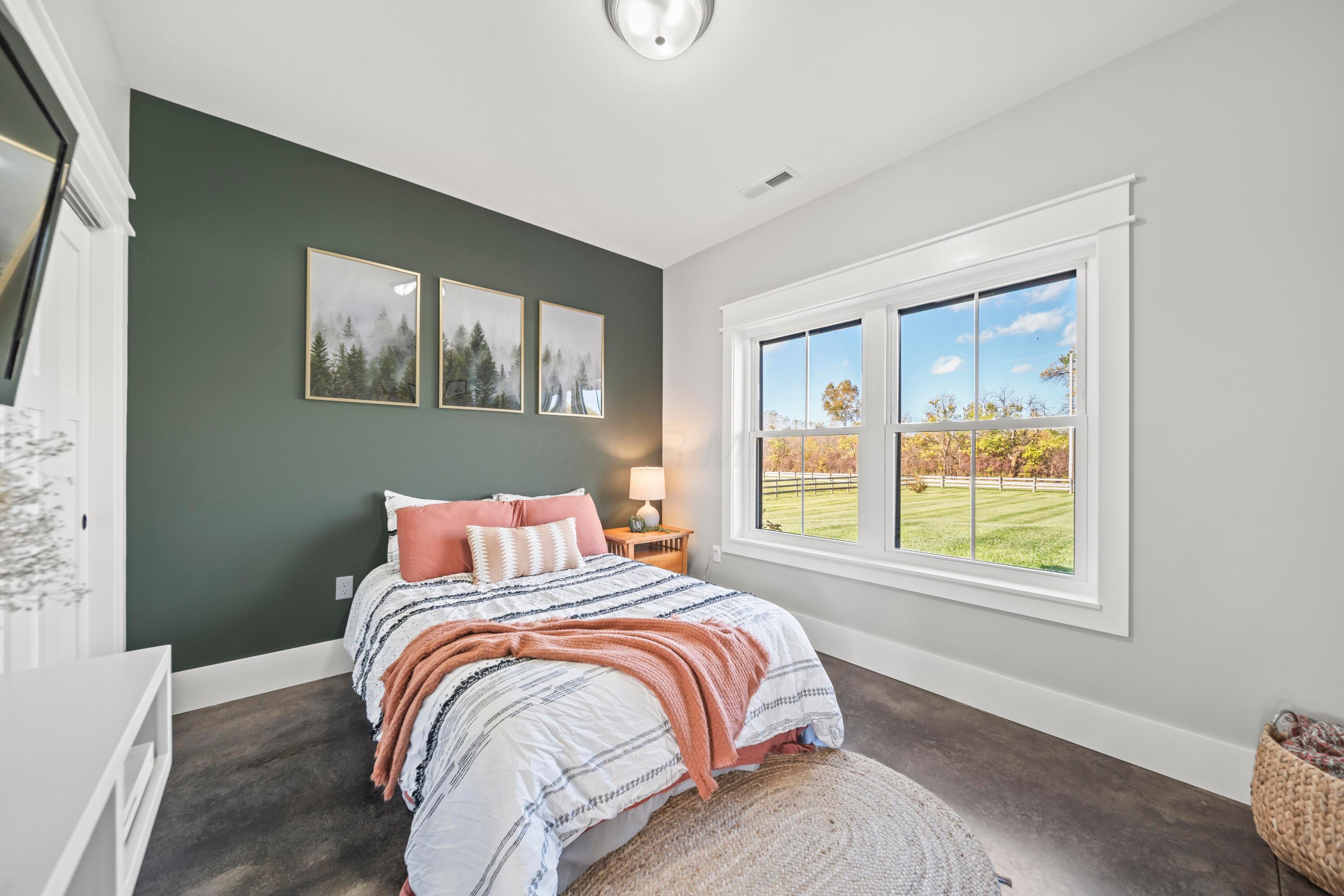5893 Lobdell Road, Alexandria