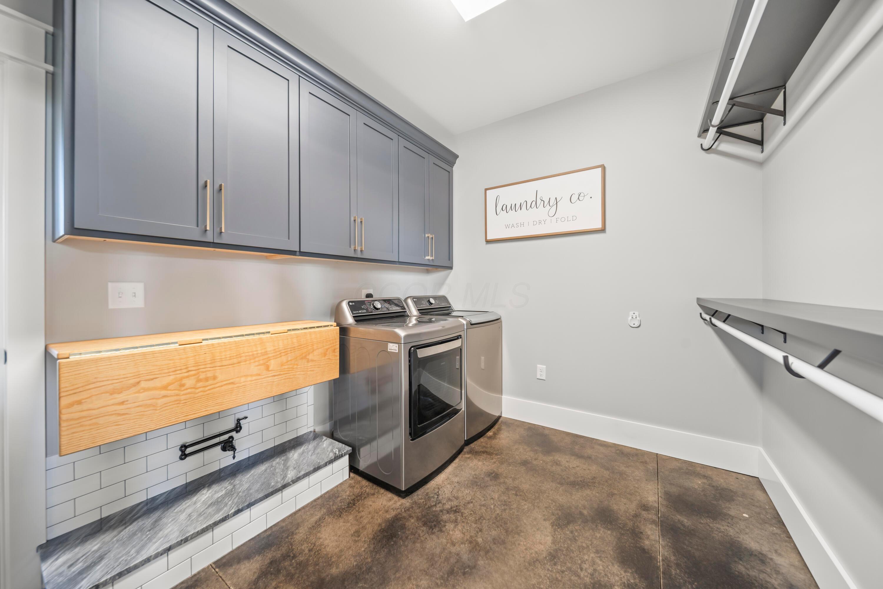 5893 Lobdell Road, Alexandria