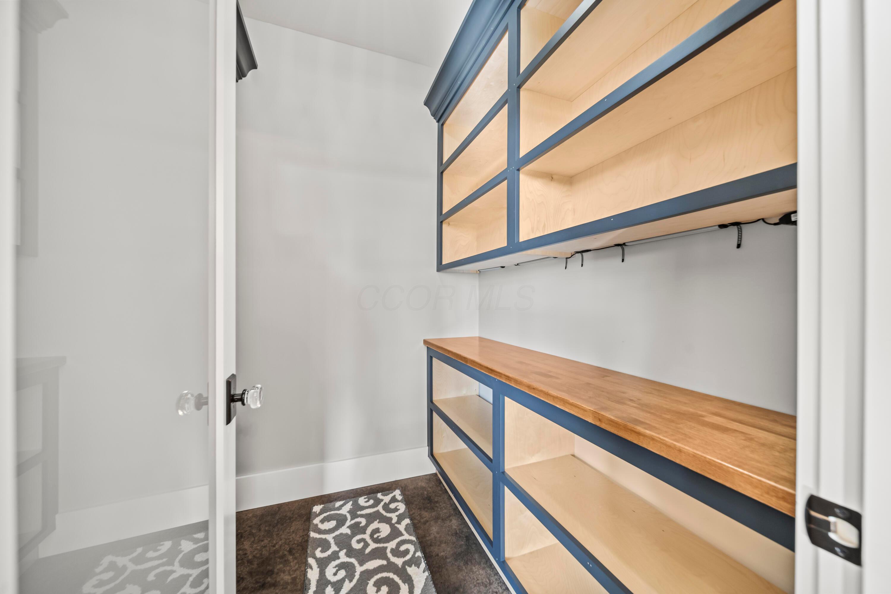 5893 Lobdell Road, Alexandria