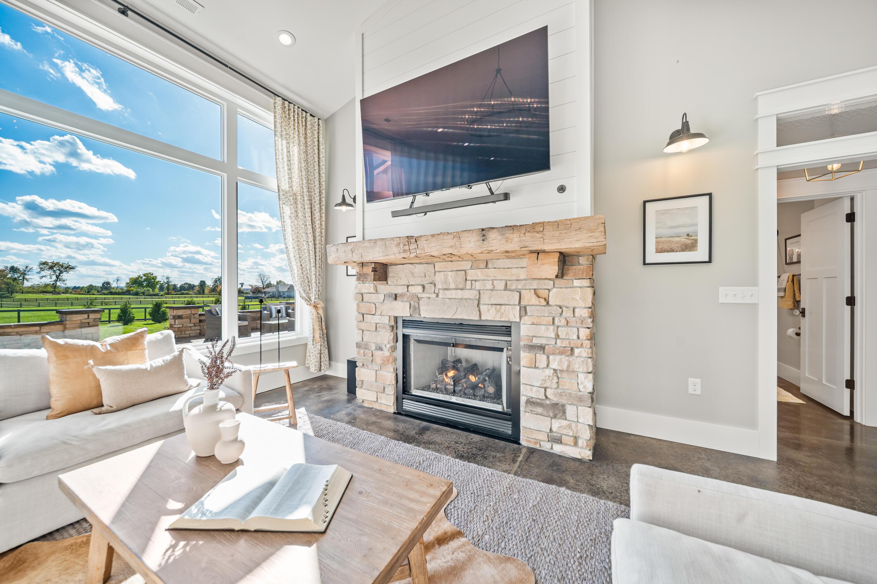 5893 Lobdell Road, Alexandria