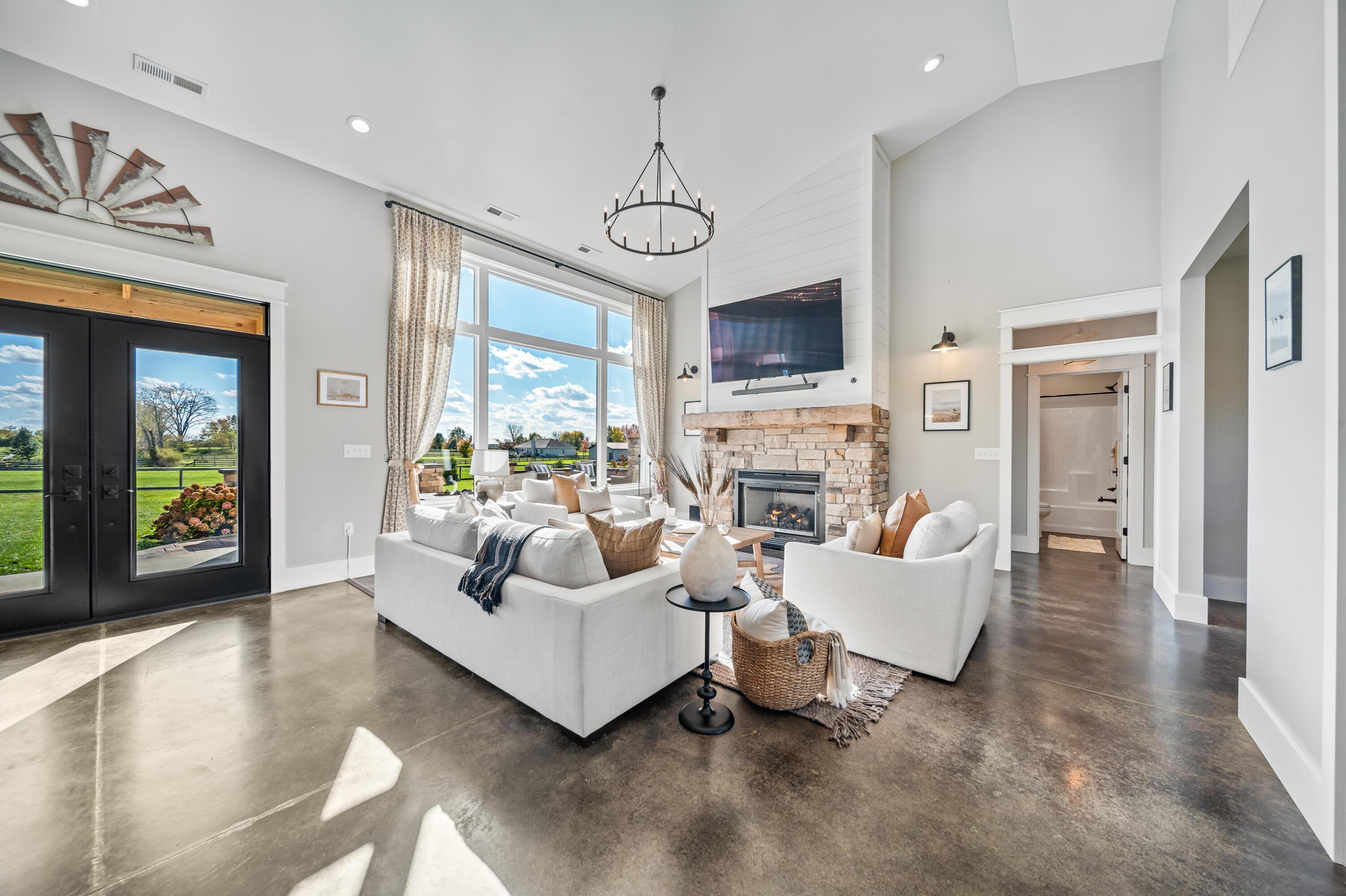 5893 Lobdell Road, Alexandria
