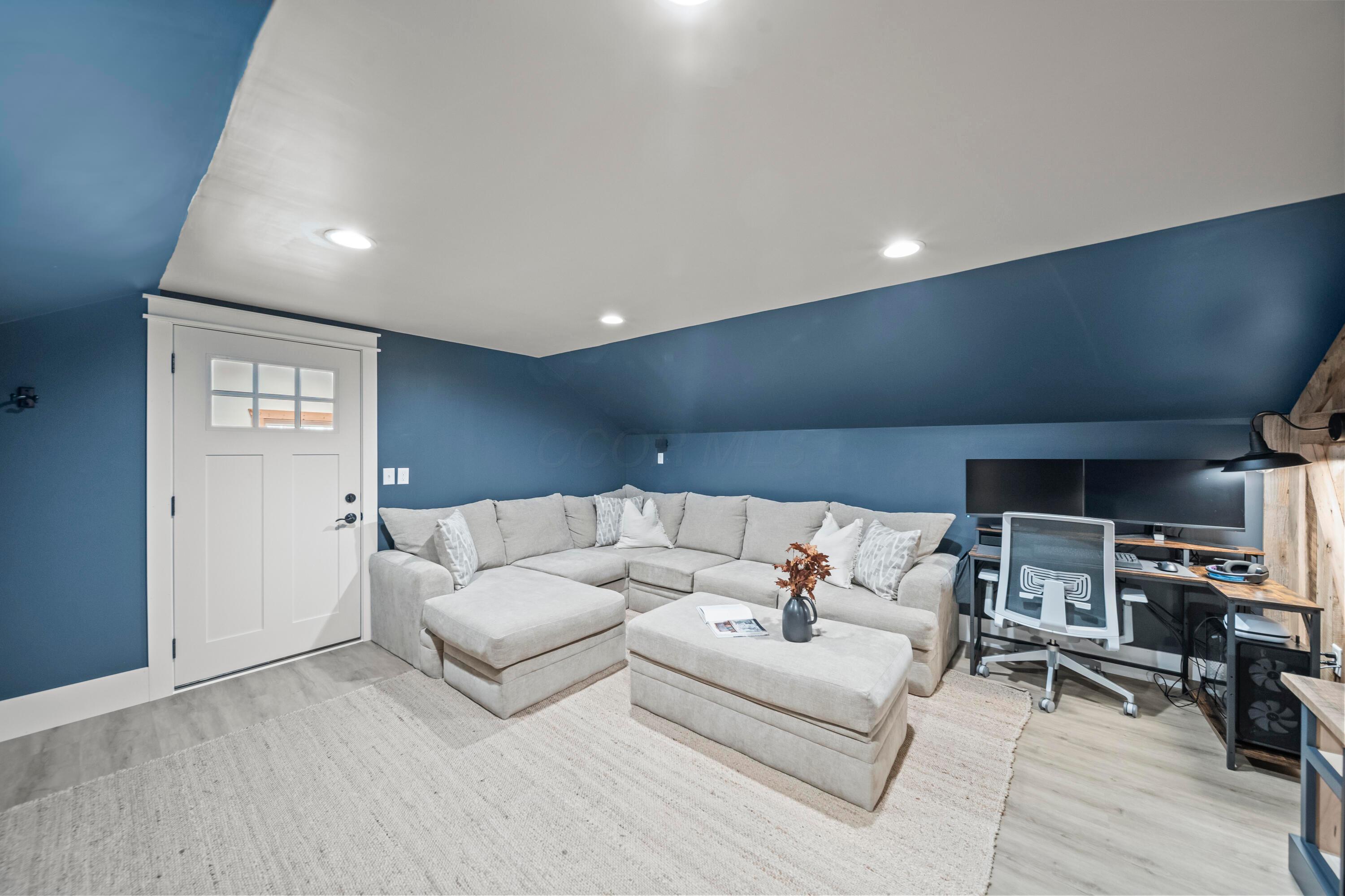 5893 Lobdell Road, Alexandria
