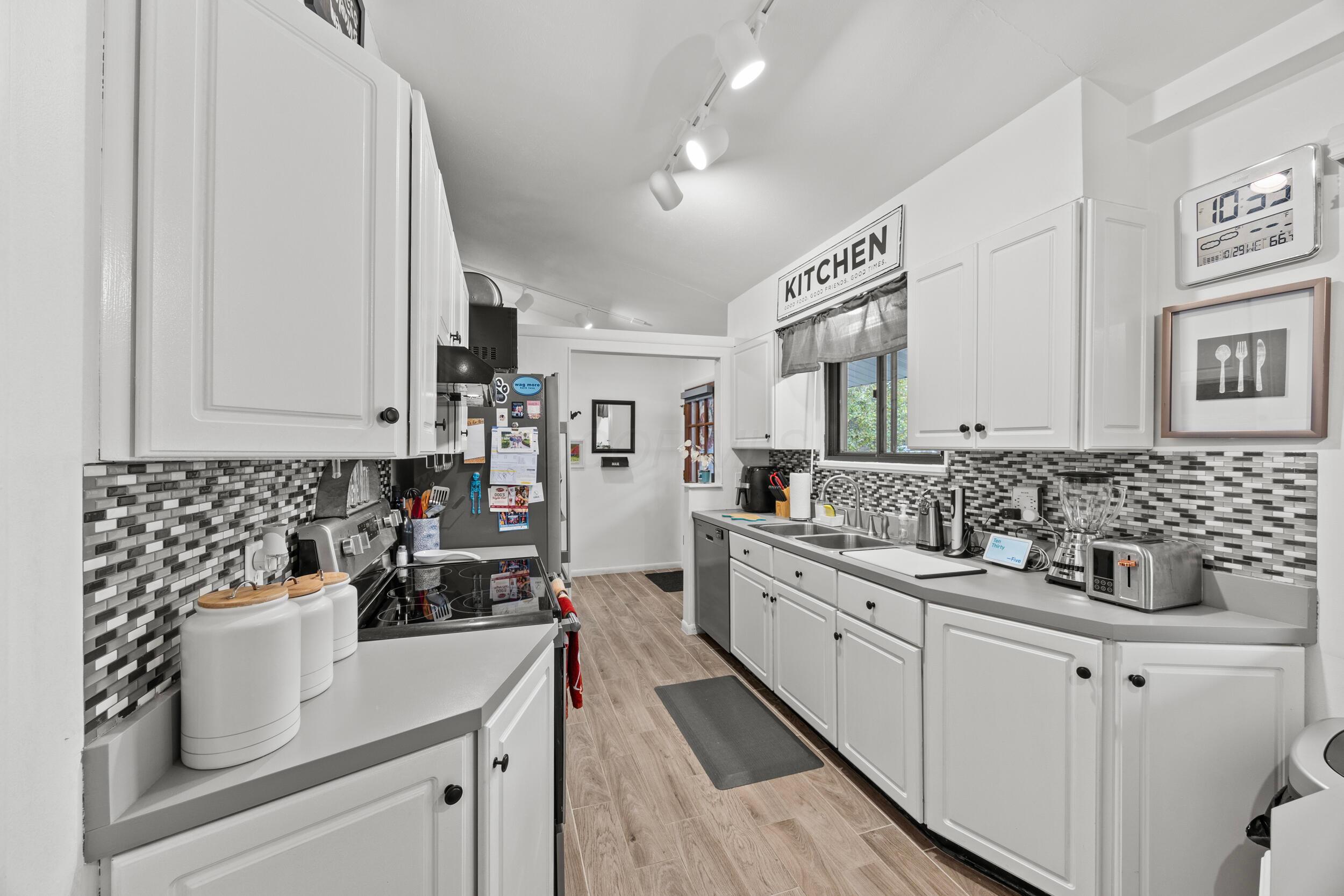 321 Flint Ridge Drive