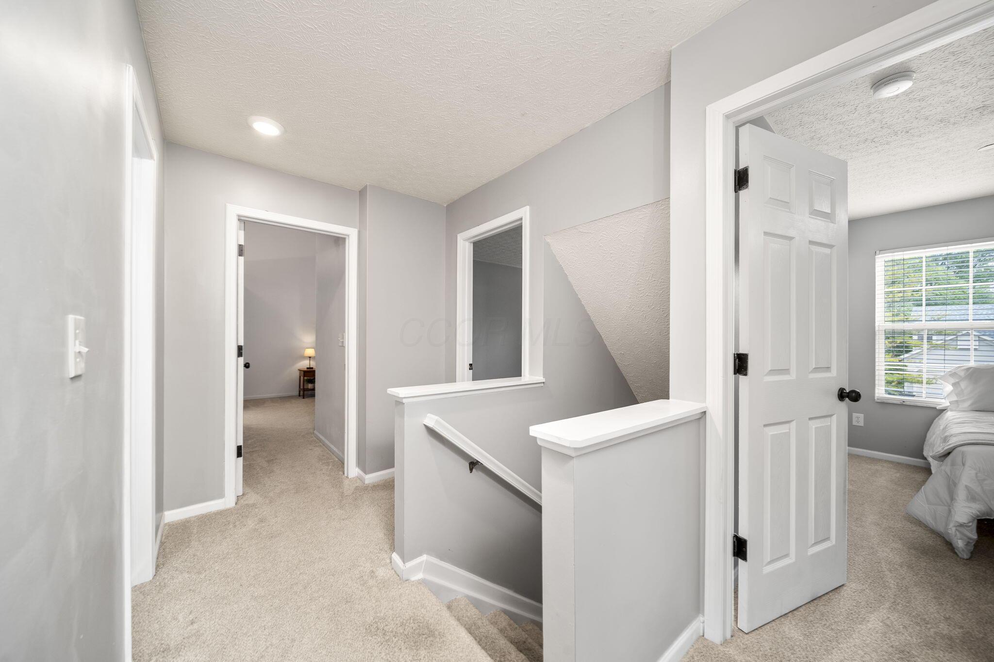 965 Thornapple Grove