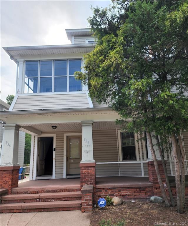 936 Winchester Avenue
