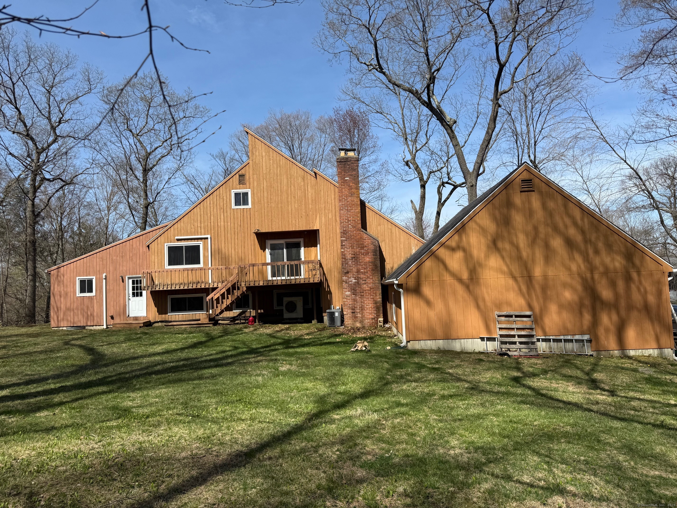 953 Rainbow Trail