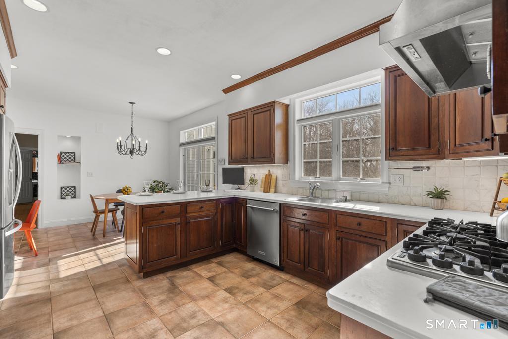 14 Cleft Rock Road