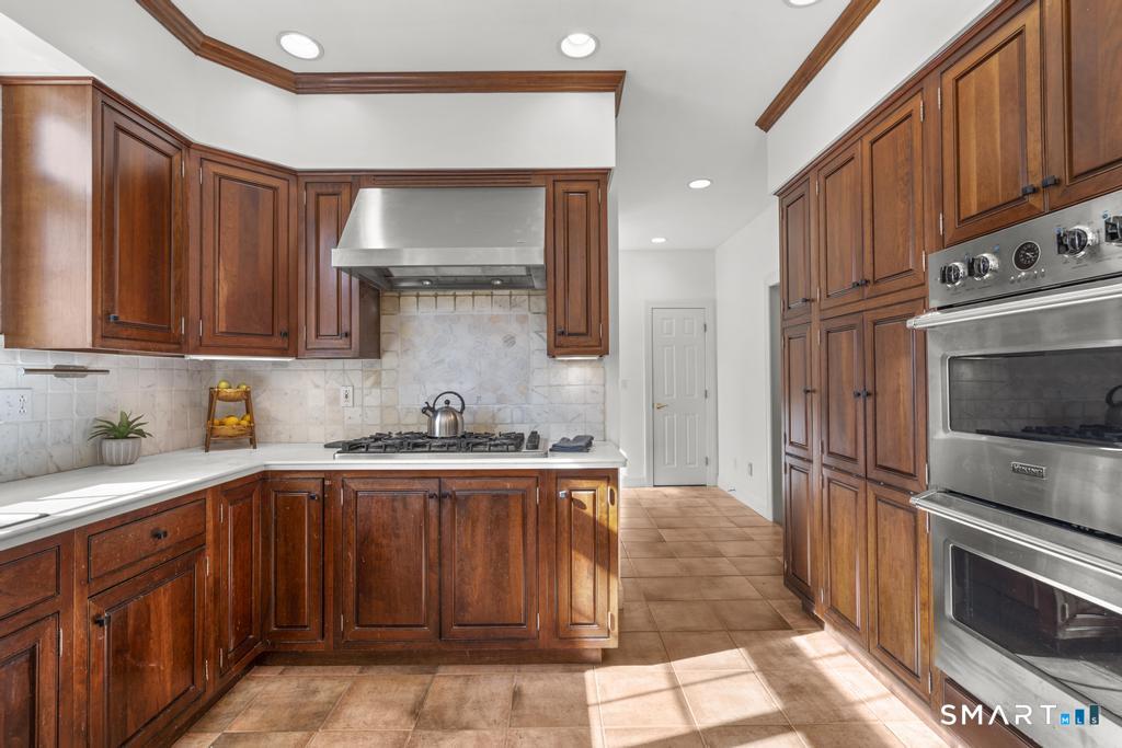 14 Cleft Rock Road