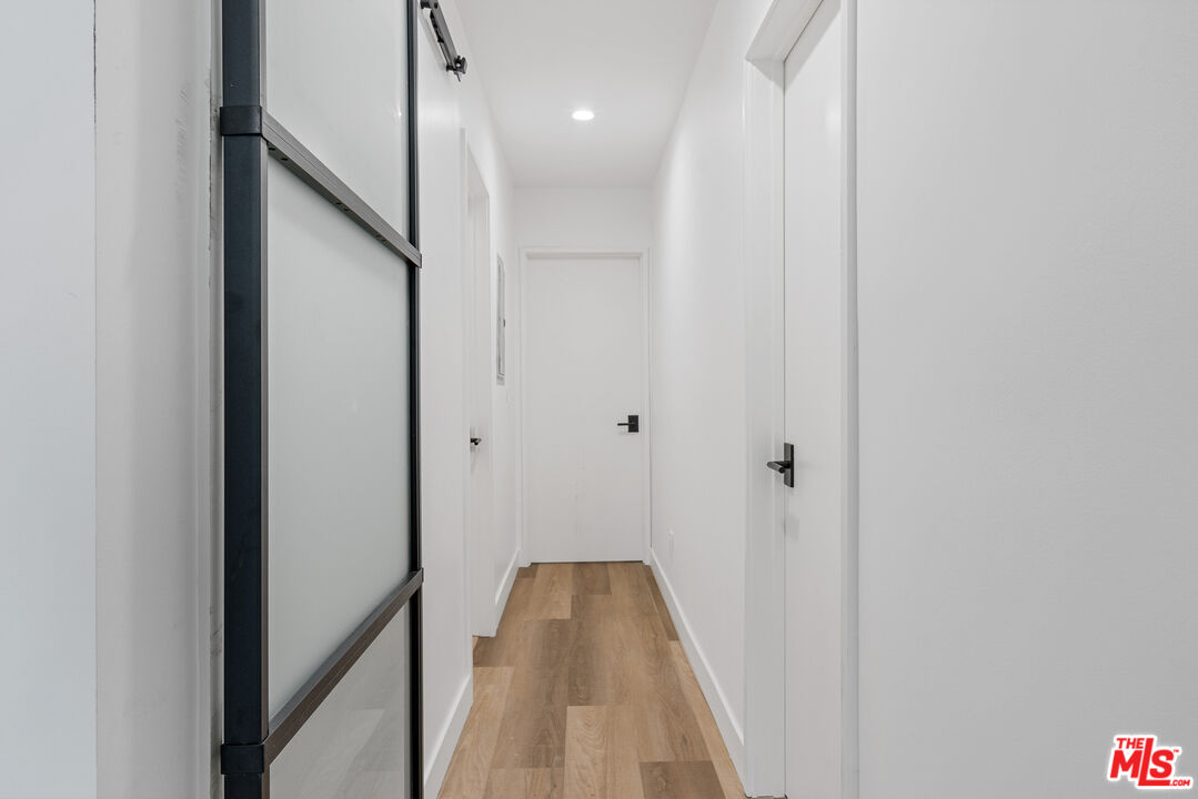 3305 Ocean Front Walk Unit: 1