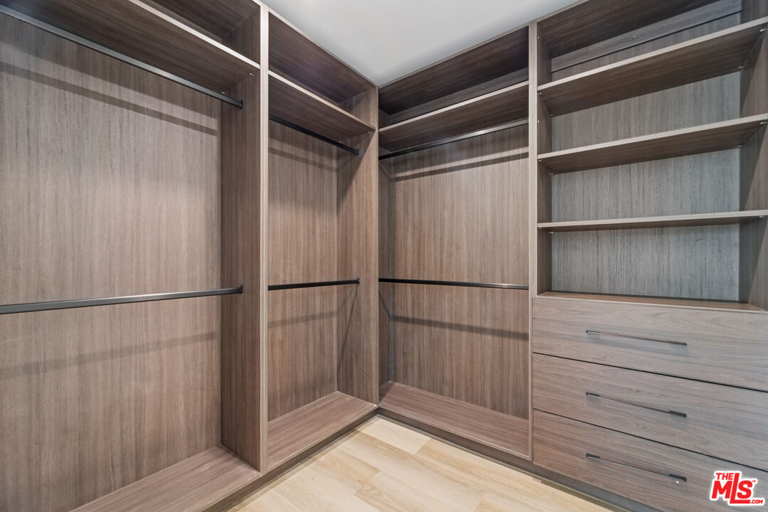 3305 Ocean Front Walk Unit: 1 & 2