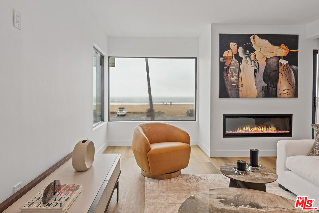 3305 Ocean Front Walk Unit: 1 & 2