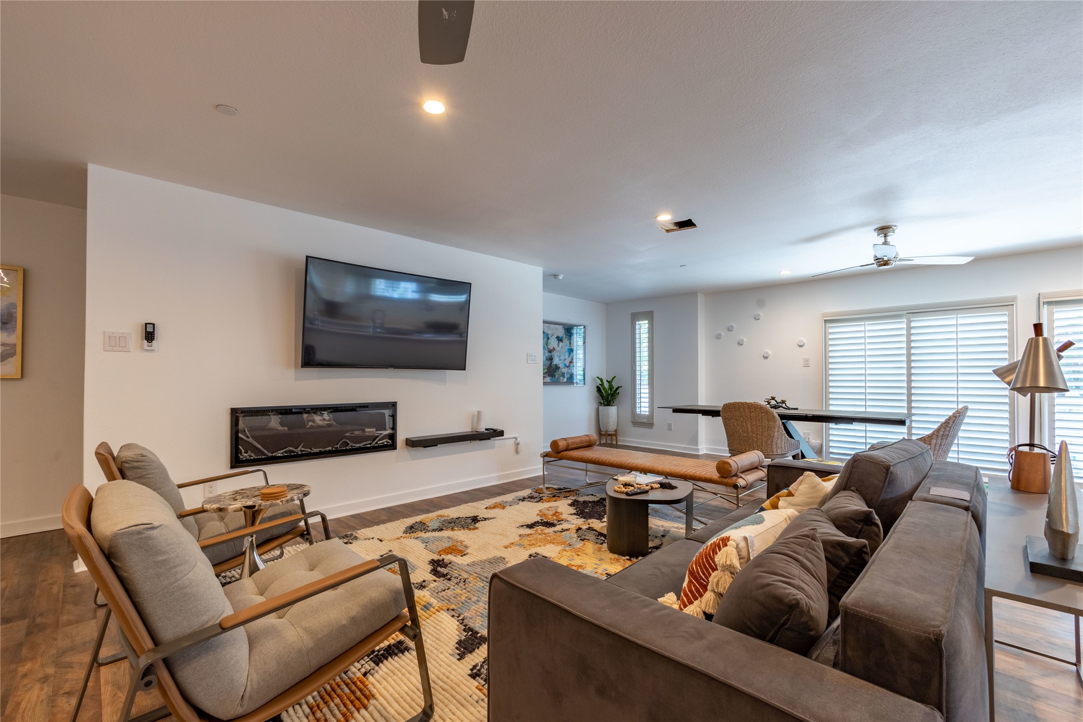2134 Lucas Drive C