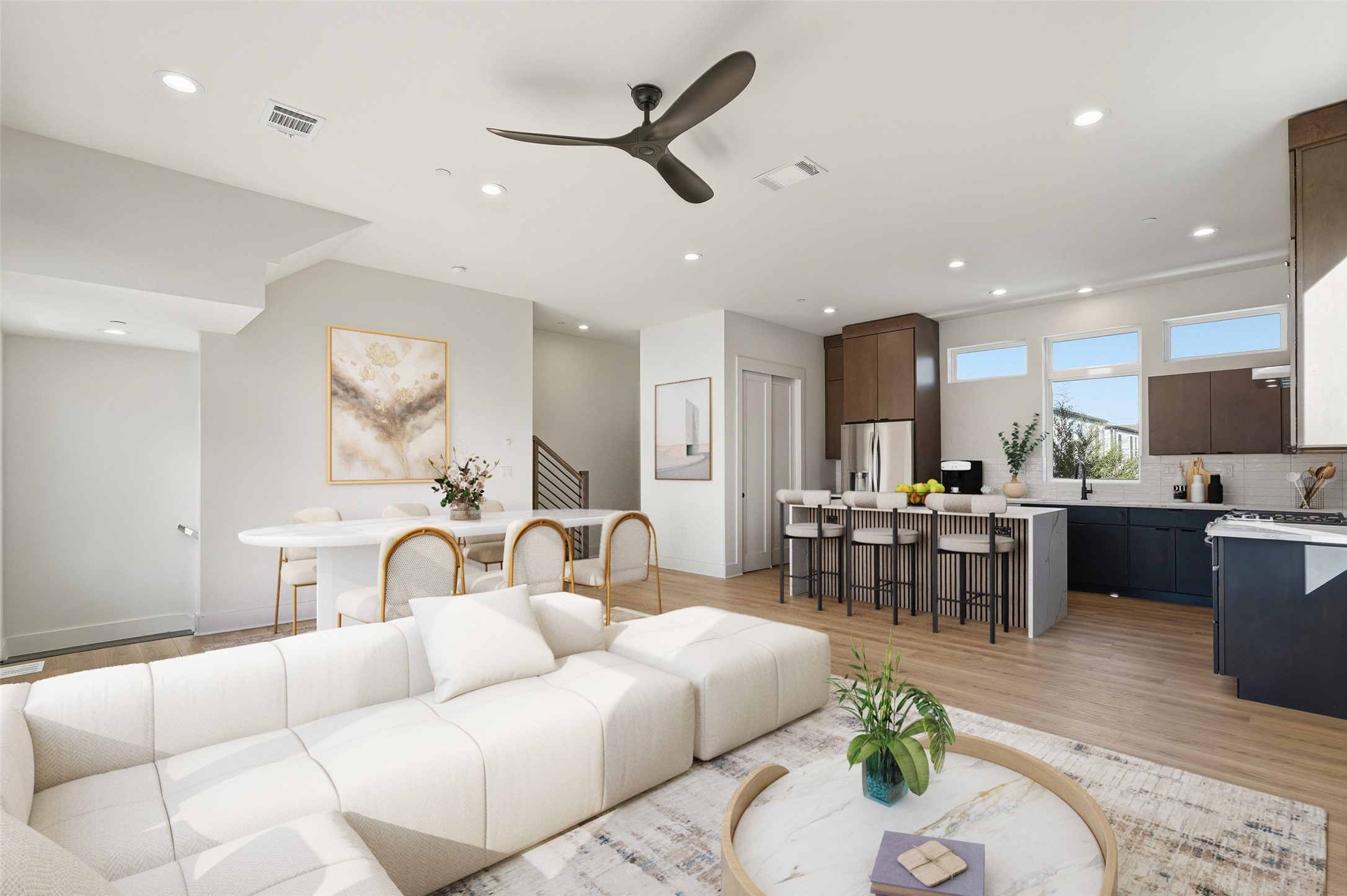 2202 N Carroll Avenue 102