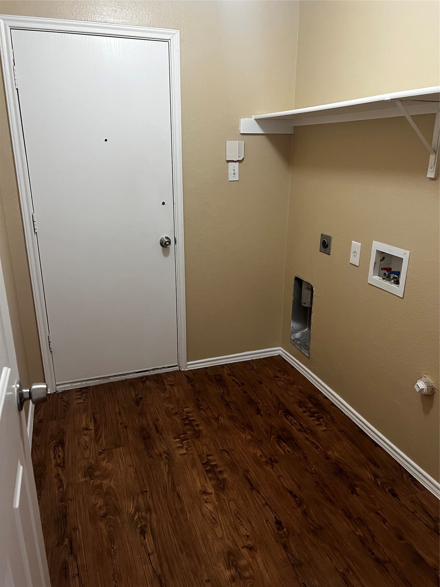1724 Creek Bend Lane