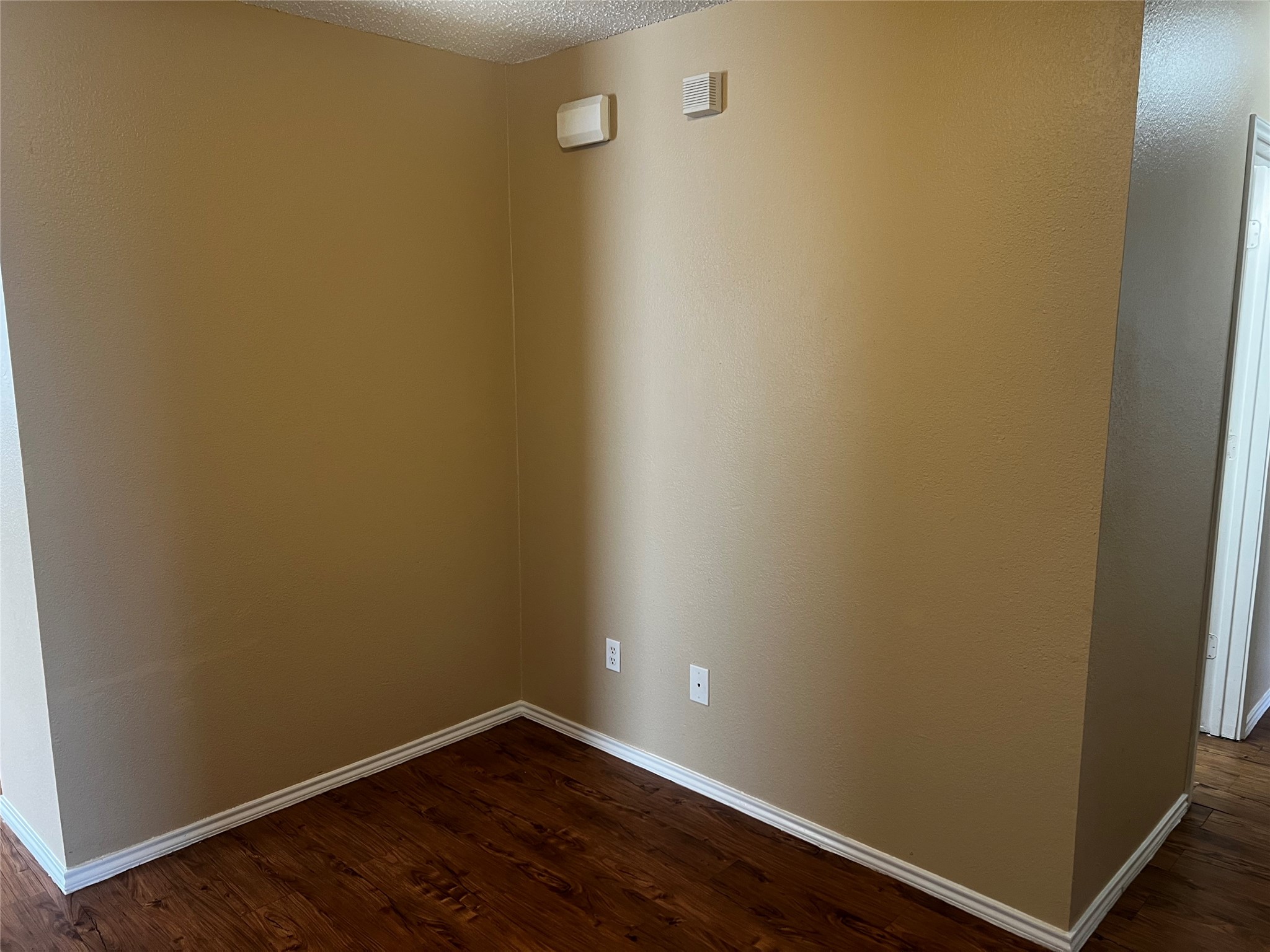 1724 Creek Bend Lane