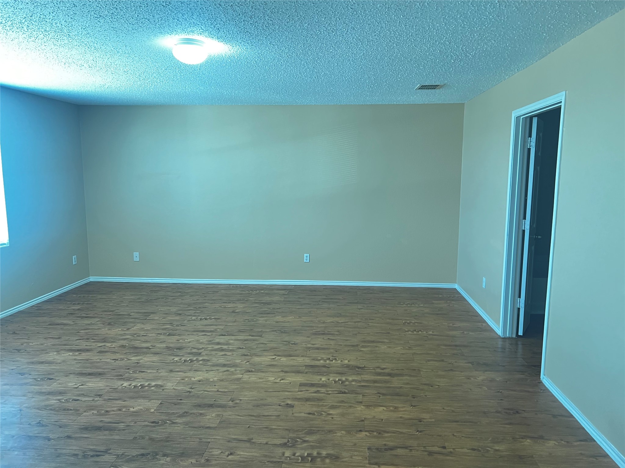 1724 Creek Bend Lane