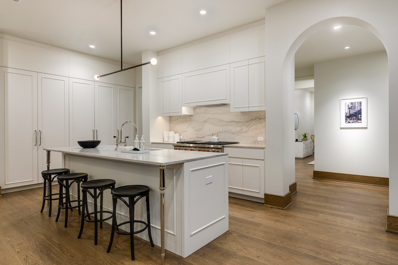 21 N May Street Unit: 1202