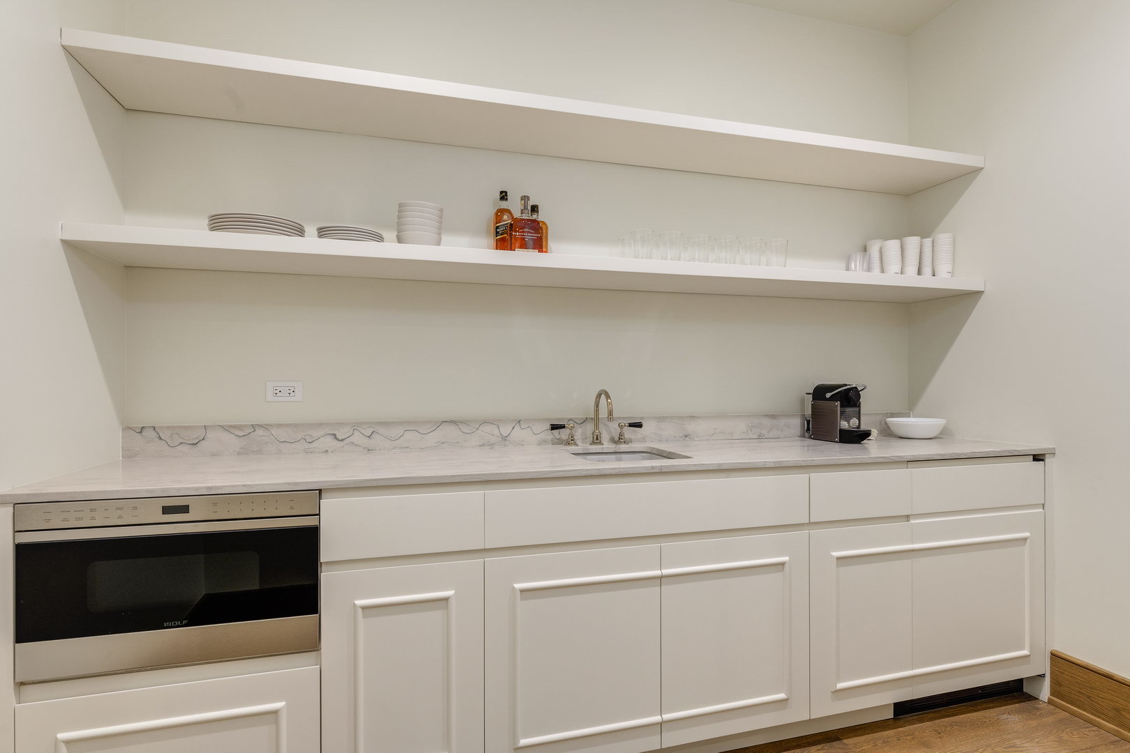 21 N May Street Unit: 1202