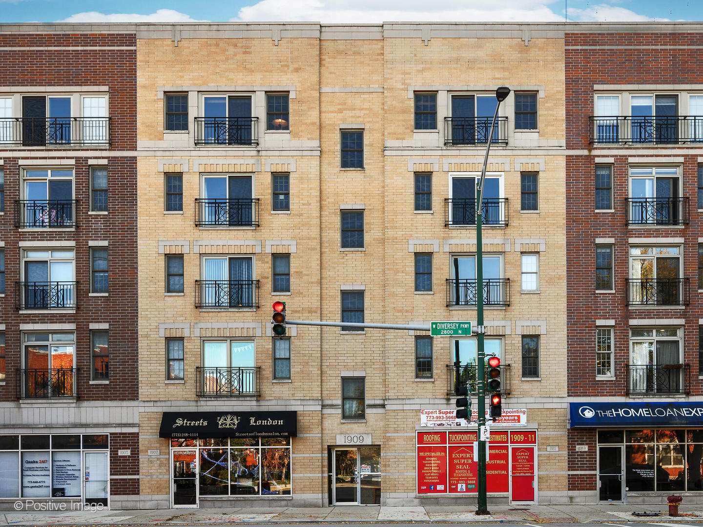 1909 W Diversey Parkway Unit: 501