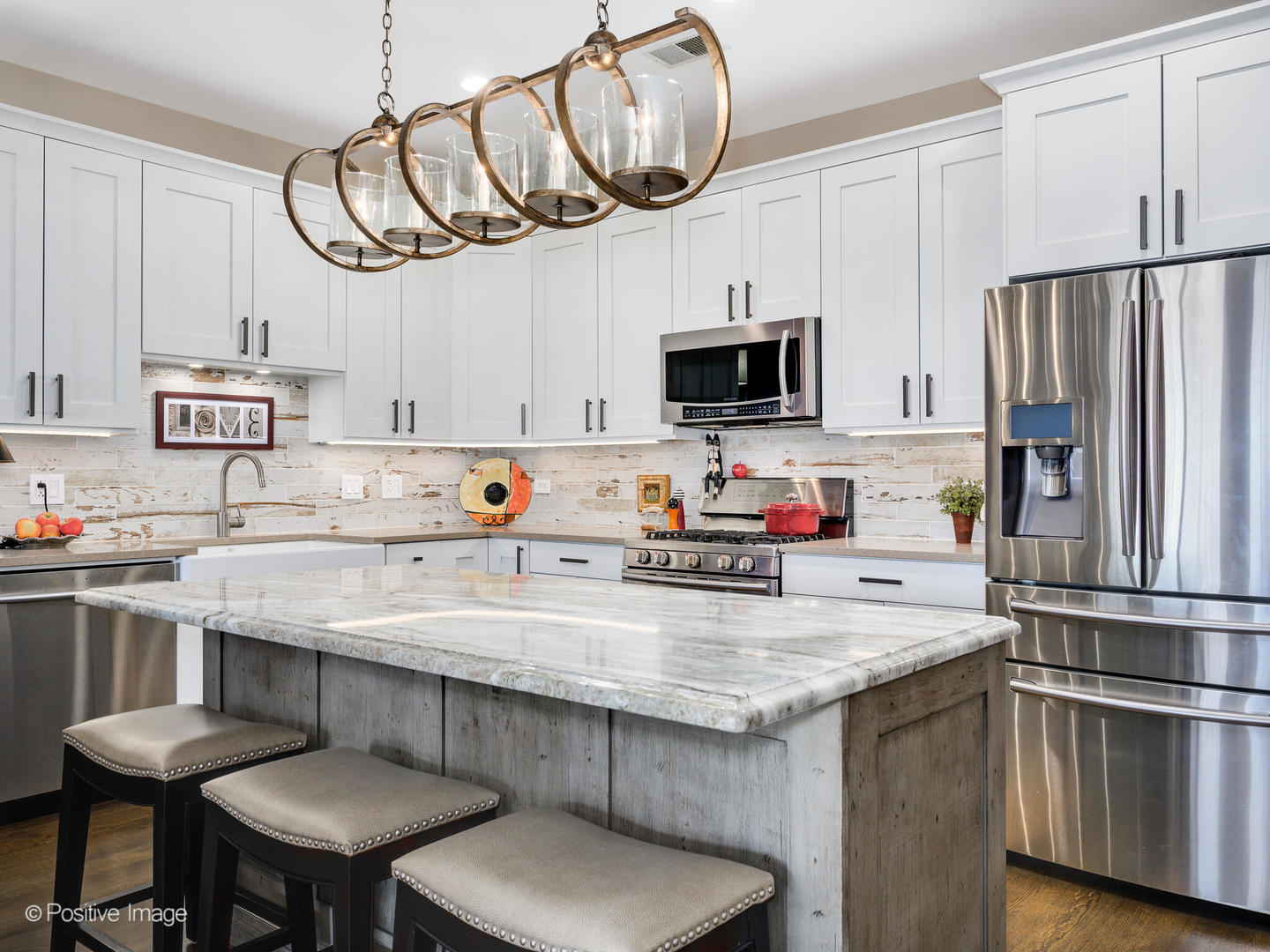 1909 W Diversey Parkway Unit: 501