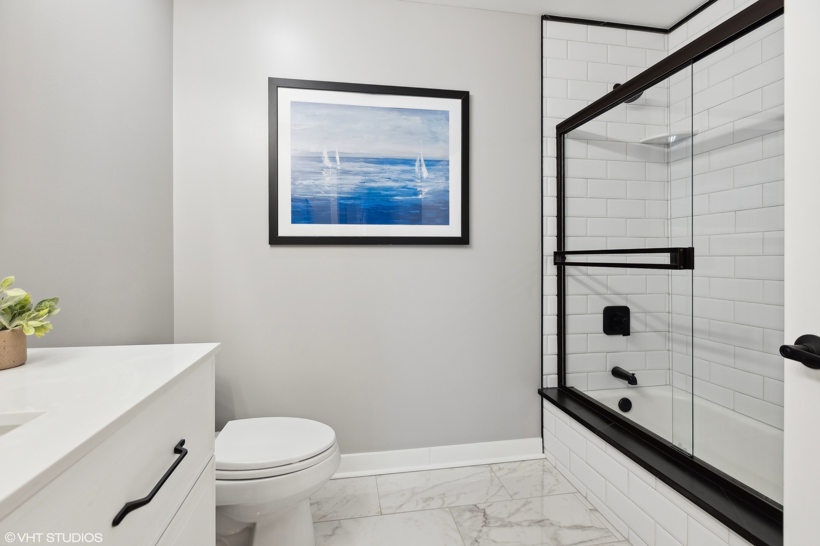 901 W MADISON Street Unit: 1011