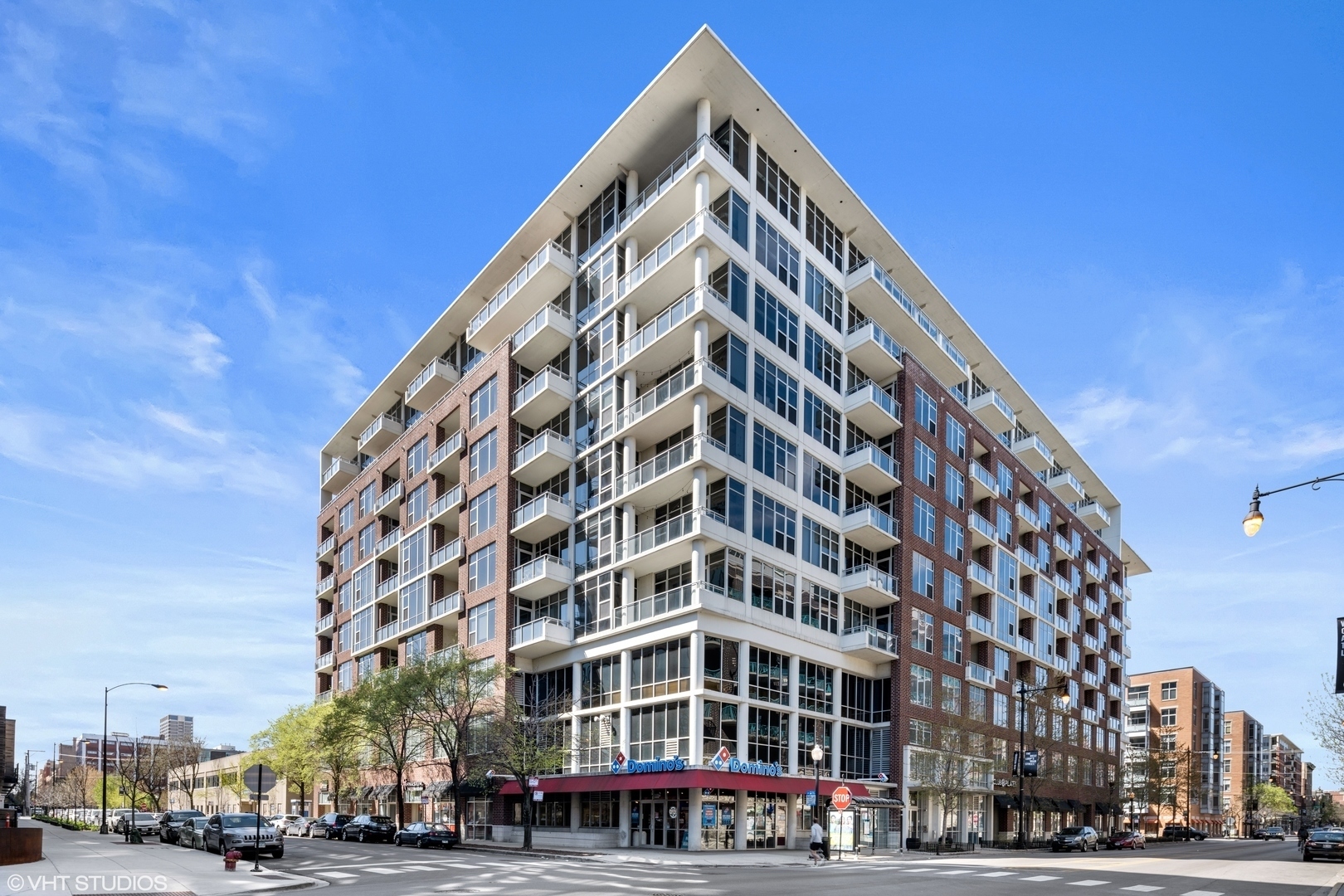 901 W MADISON Street Unit: 1011