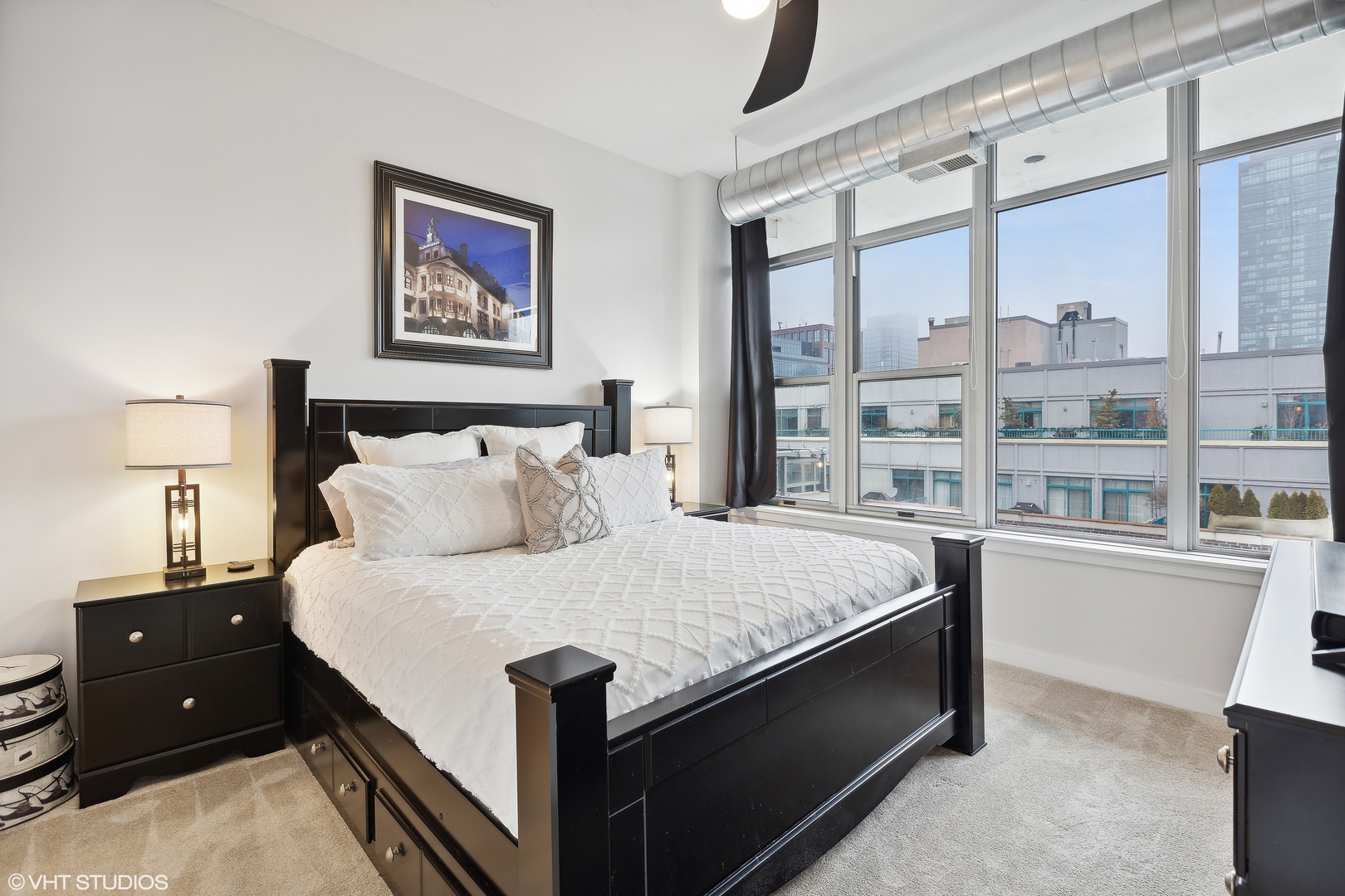 901 W MADISON Street Unit: 1011