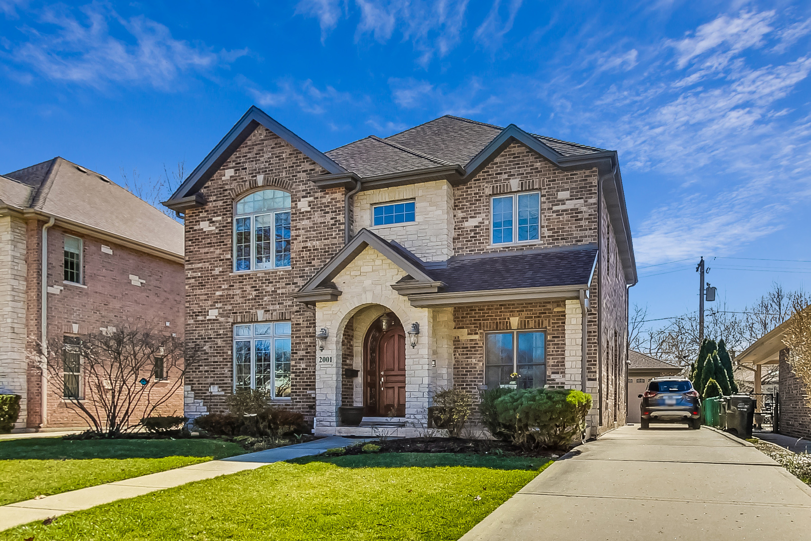 2001 Glenview Avenue