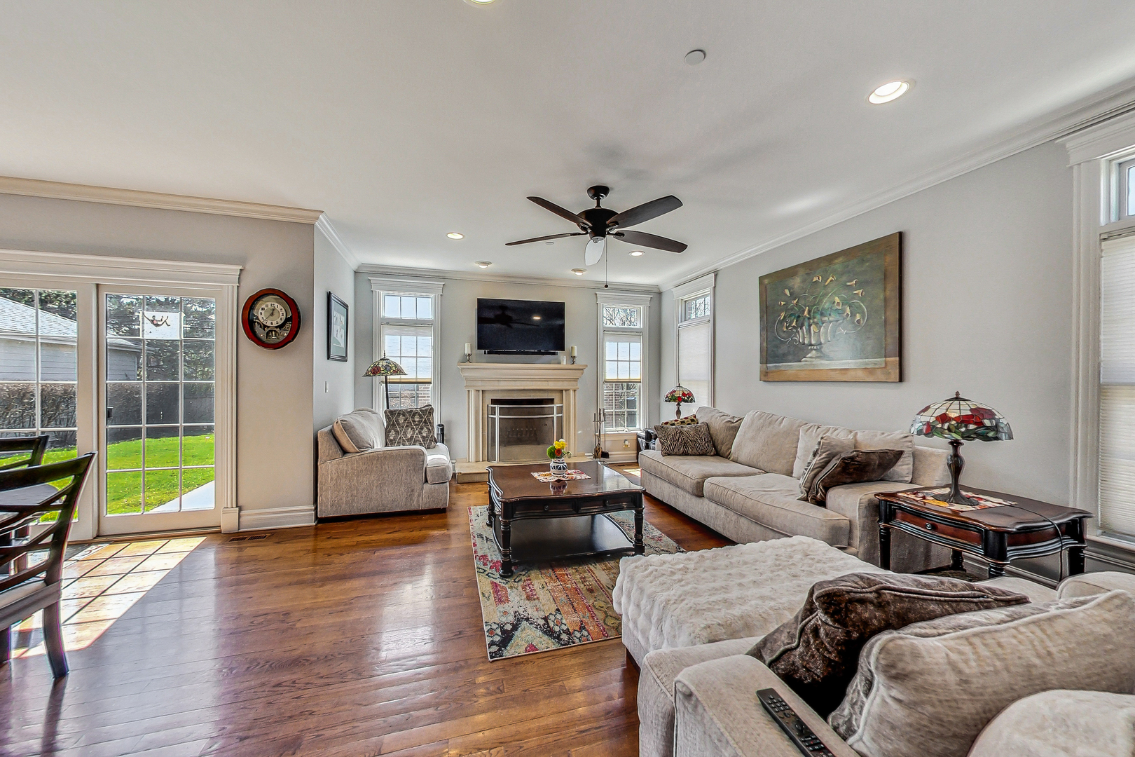 2001 Glenview Avenue