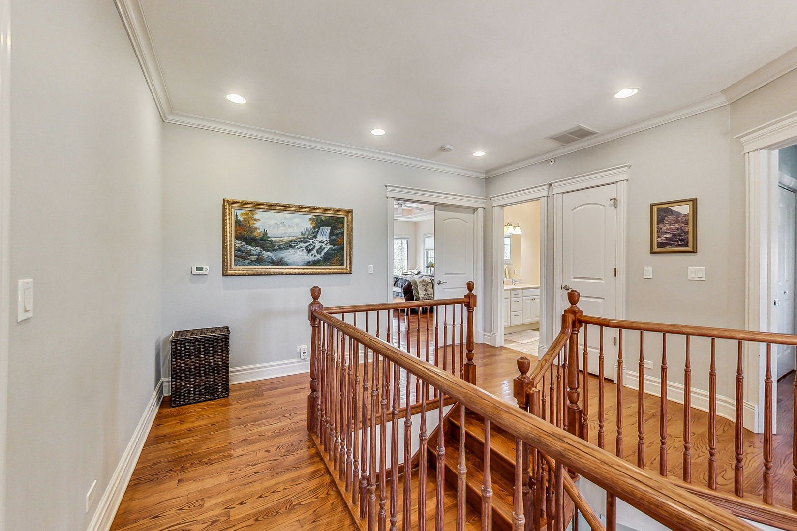 2001 Glenview Avenue