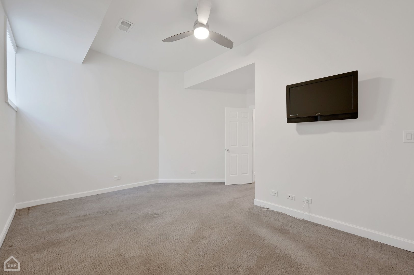 1910 W Potomac Avenue Unit: 1