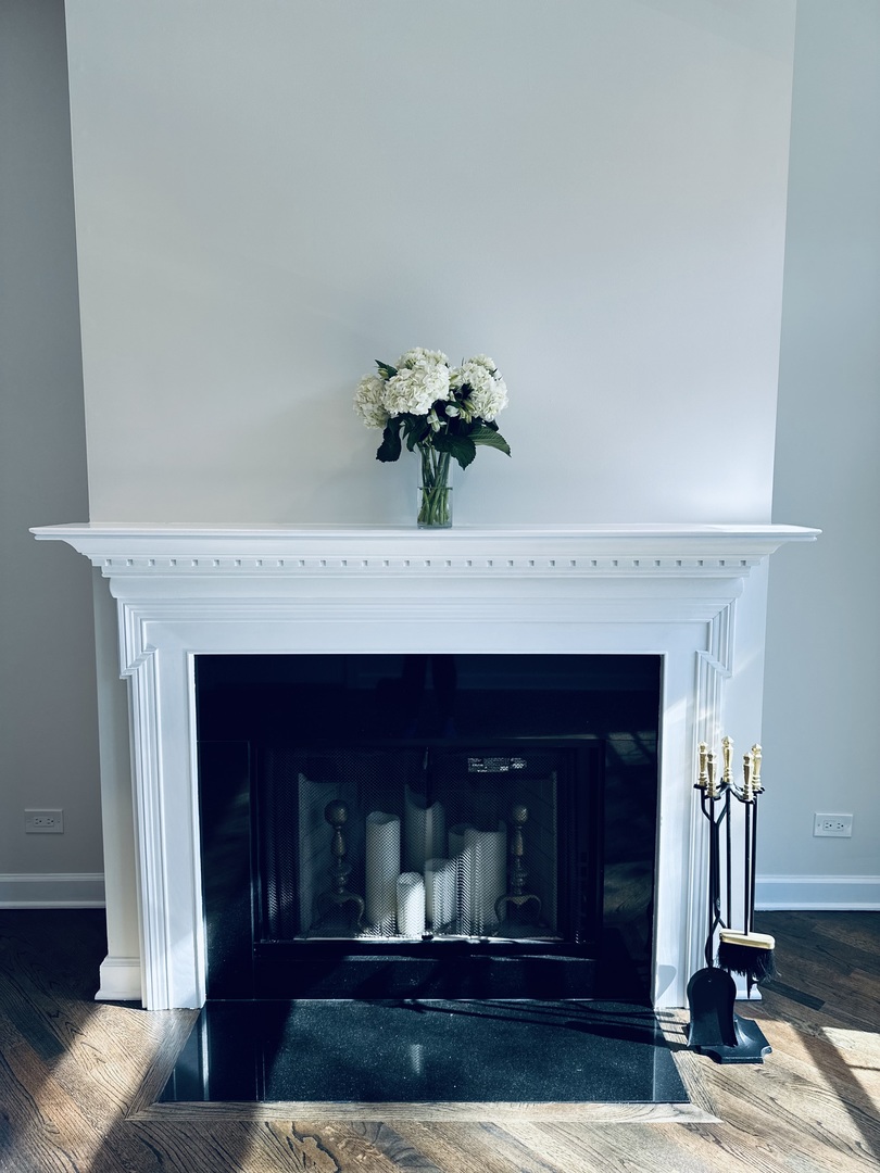 1910 W Potomac Avenue Unit: 1