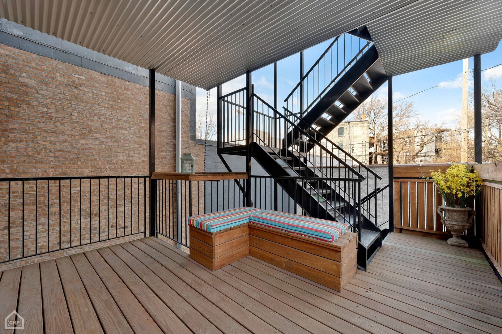1910 W Potomac Avenue Unit: 1