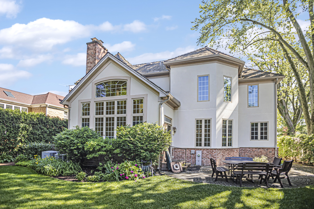 1121 Michigan Avenue