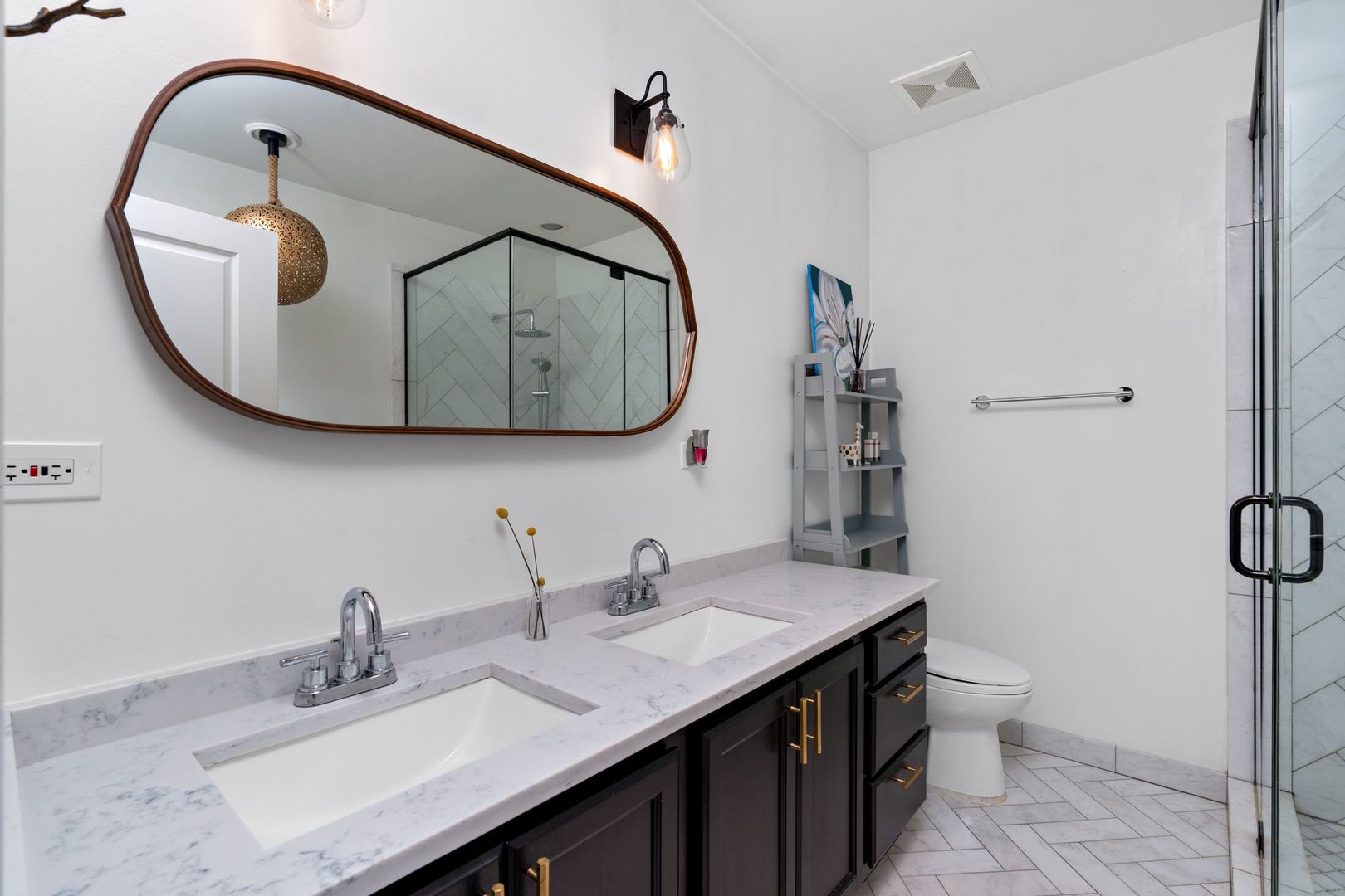 2119 N Damen Avenue Unit: 4